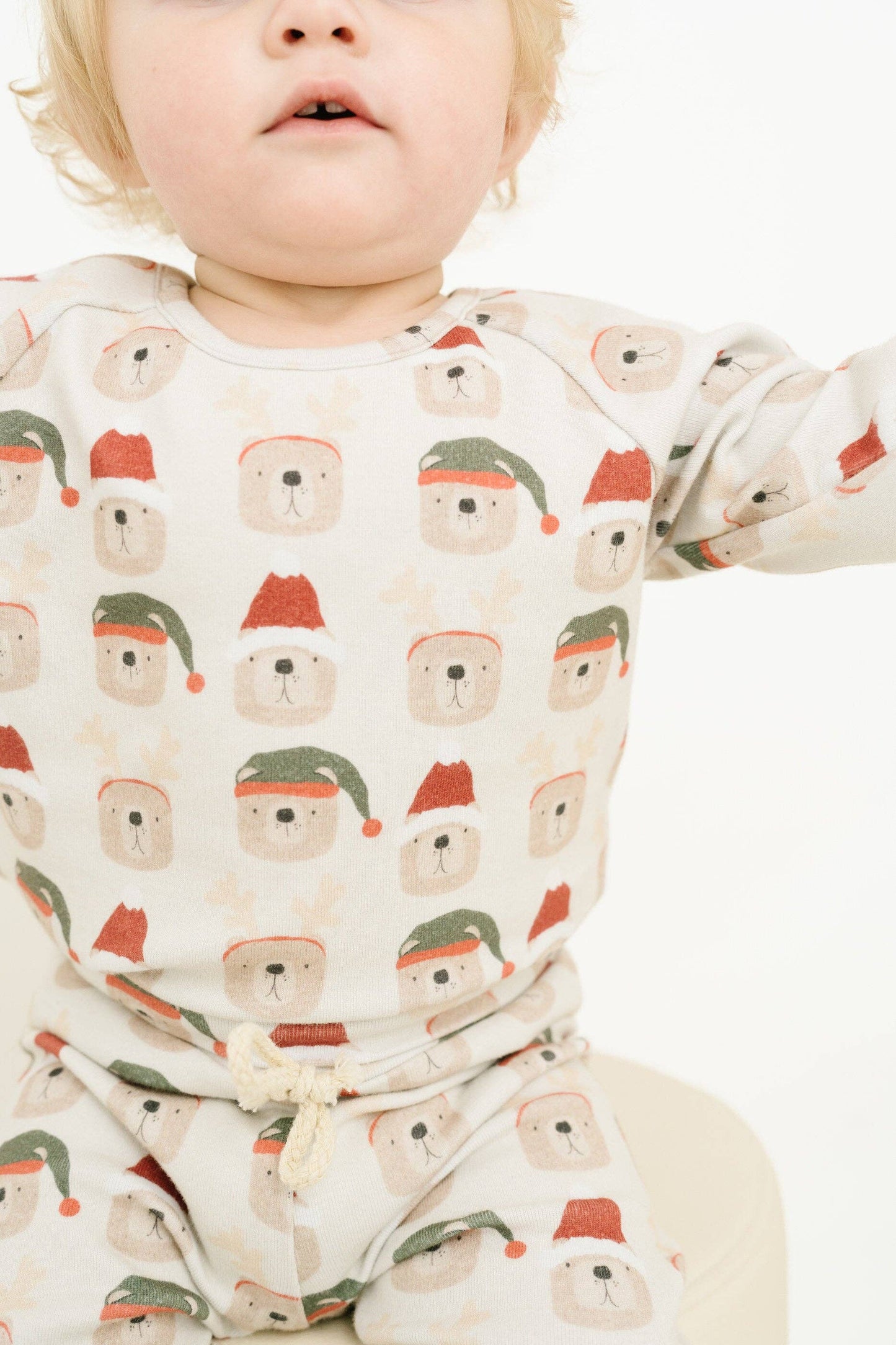 Beige Christmas Bears Lounge Set