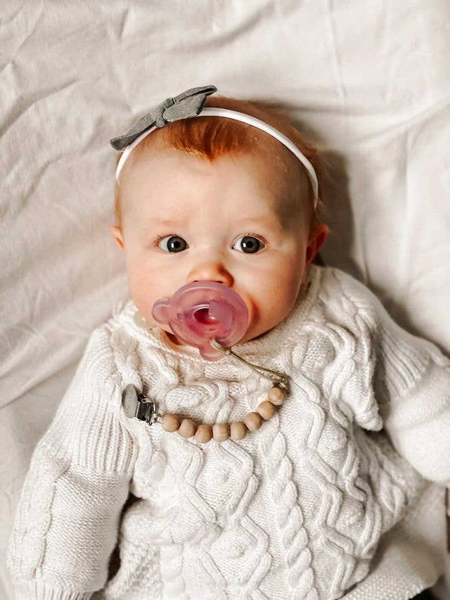 Pacifier Clip (Beech Wood)
