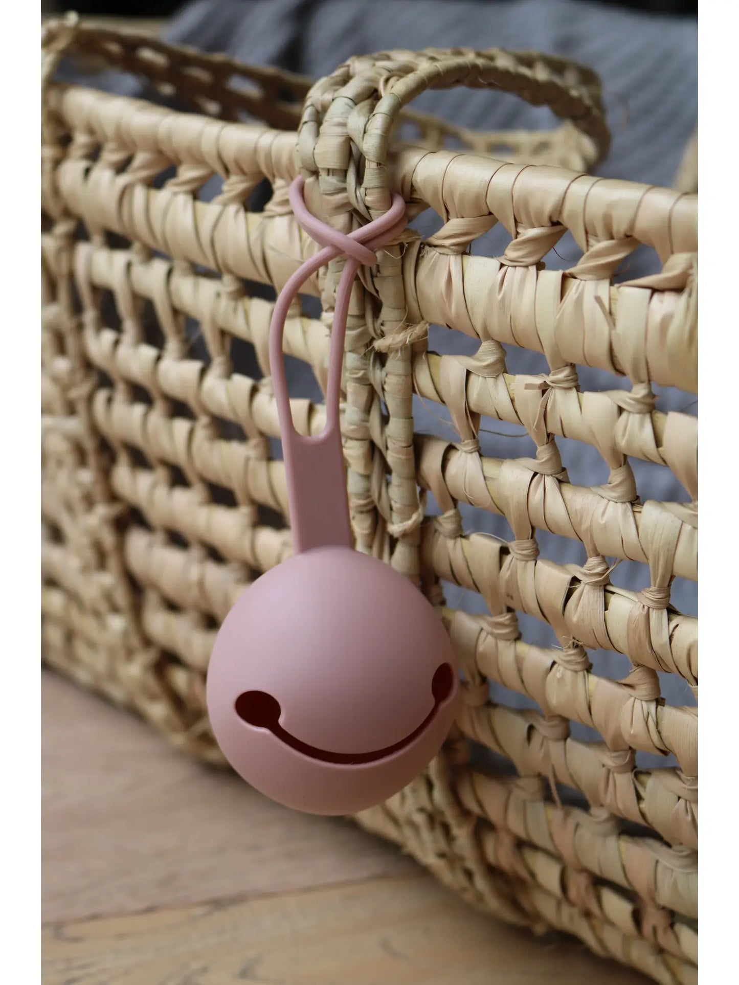 Pacifier Holder Color: Blush