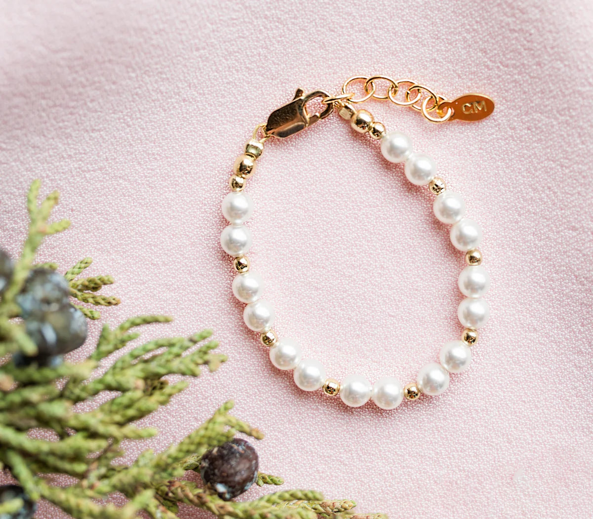 Gold/Pearl Bracelet