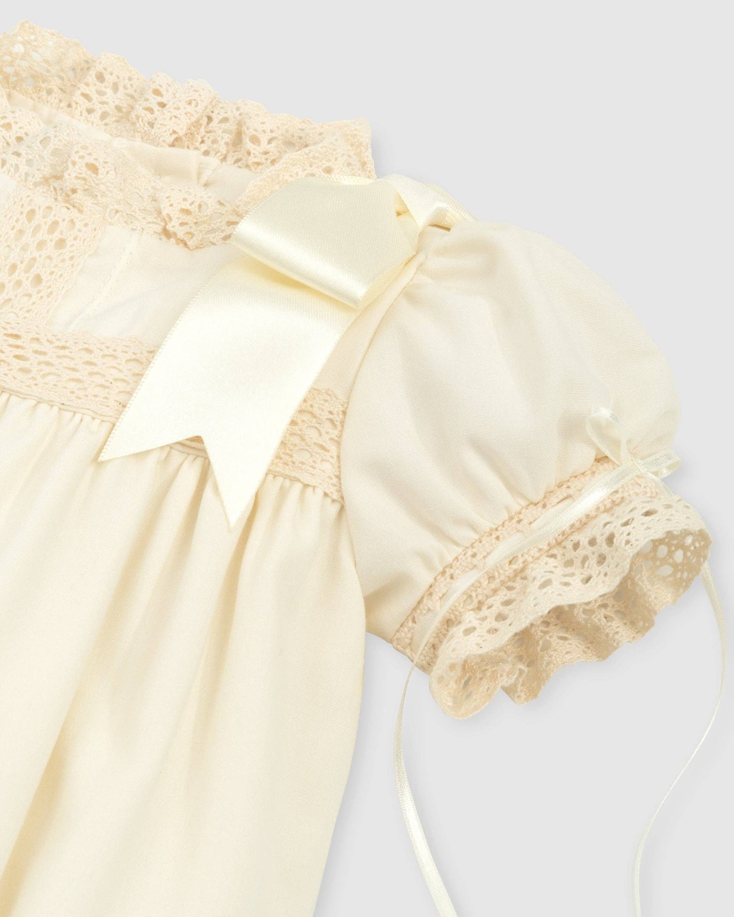 Ecru Heirloom Bubble