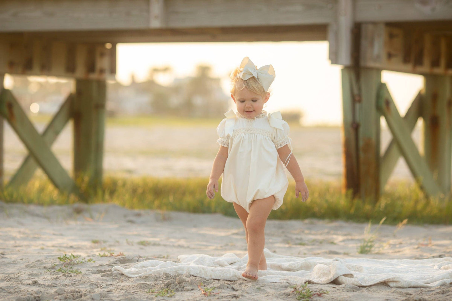 Ecru Heirloom Bubble