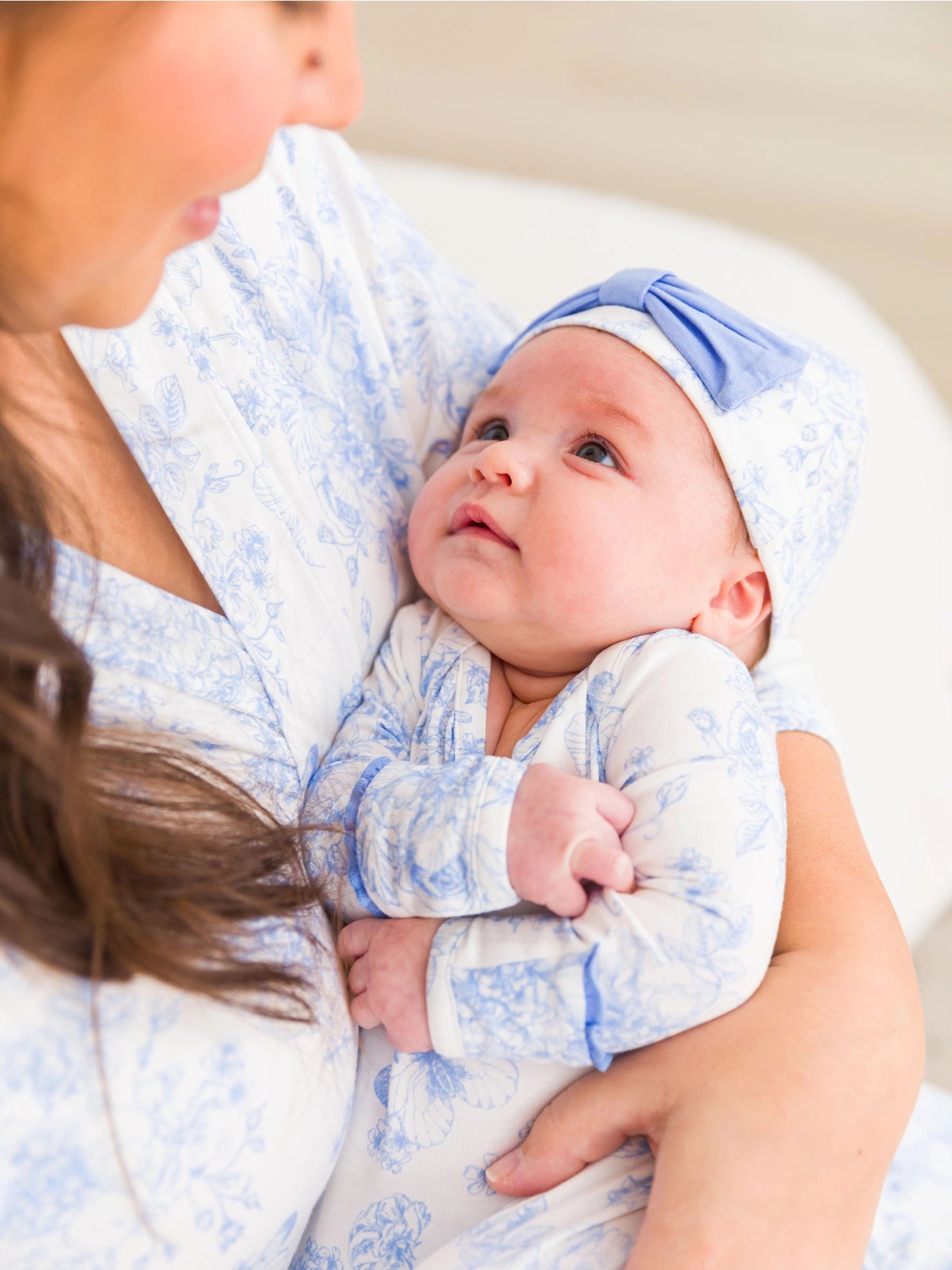 Knotted Sleep Gown & Hat Set