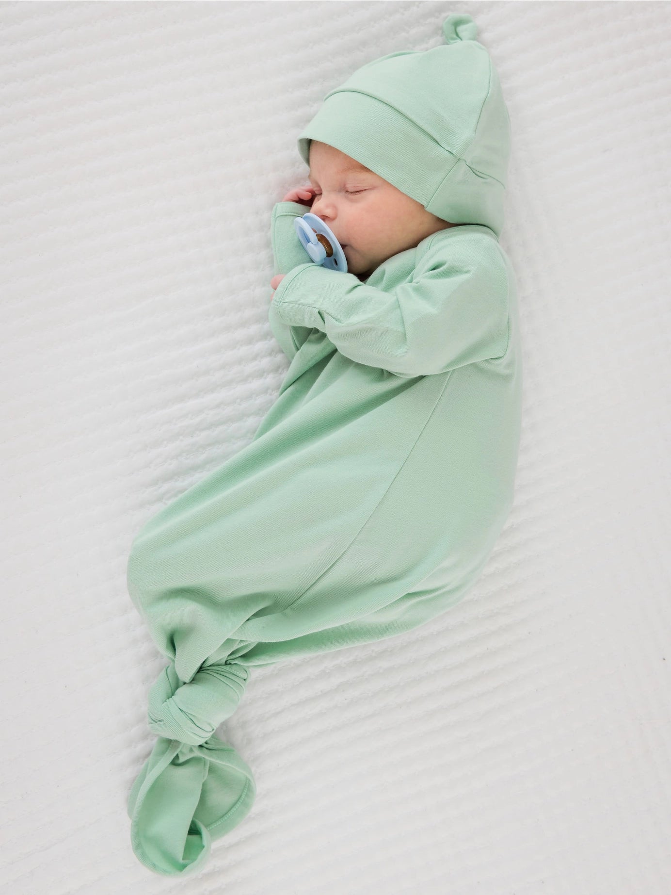 Knotted Sleep Gown & Hat Set